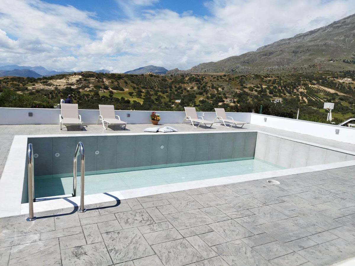 Villa George Sea View With Pool - Triopetra Buitenkant foto